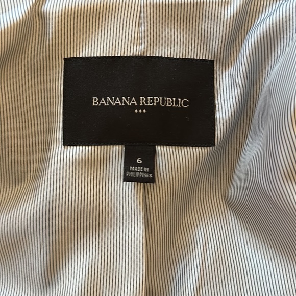 Banana Republic Black Blazer - Picture 7 of 8